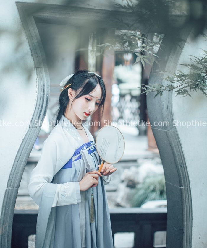10 Preset Chuyên Cho Ảnh Concept Cổ Trang Update 2022 (XMP/LR/DNG/CUBE)