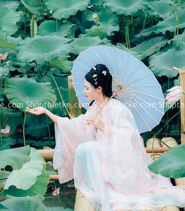 15 Tone Màu Xanh Nhẹ Nhàng Thích Hợp Concept Cổ Trang Và Ao Sen (XMP/LR/DNG/CUBE Kèm Khói)