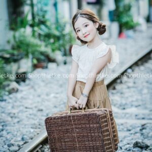 13 Tone Màu Trong Suốt Và Tươi Mát Dành Cho Ảnh Chụp Chân Dung (XMP/LR/DNG/CUBE)