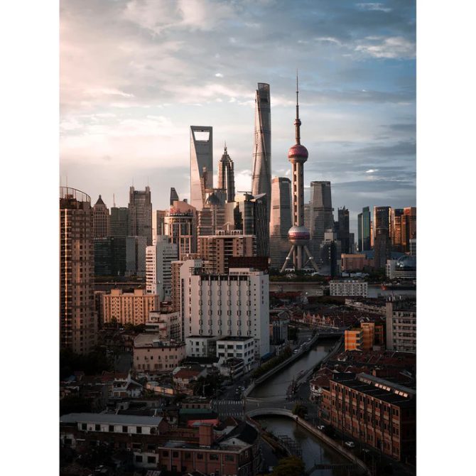 10 Tone Màu Xanh Cinematic Cực Độc Đáo Đến Từ Nhà Phát Triển Nổi Tiếng (XMP/DNG)