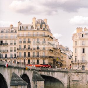 The Power Of Film – Chất Ảnh Phim Kết Hợp Sự Tinh Tế Hiện Đại Cho Ảnh Cưới (XMP)