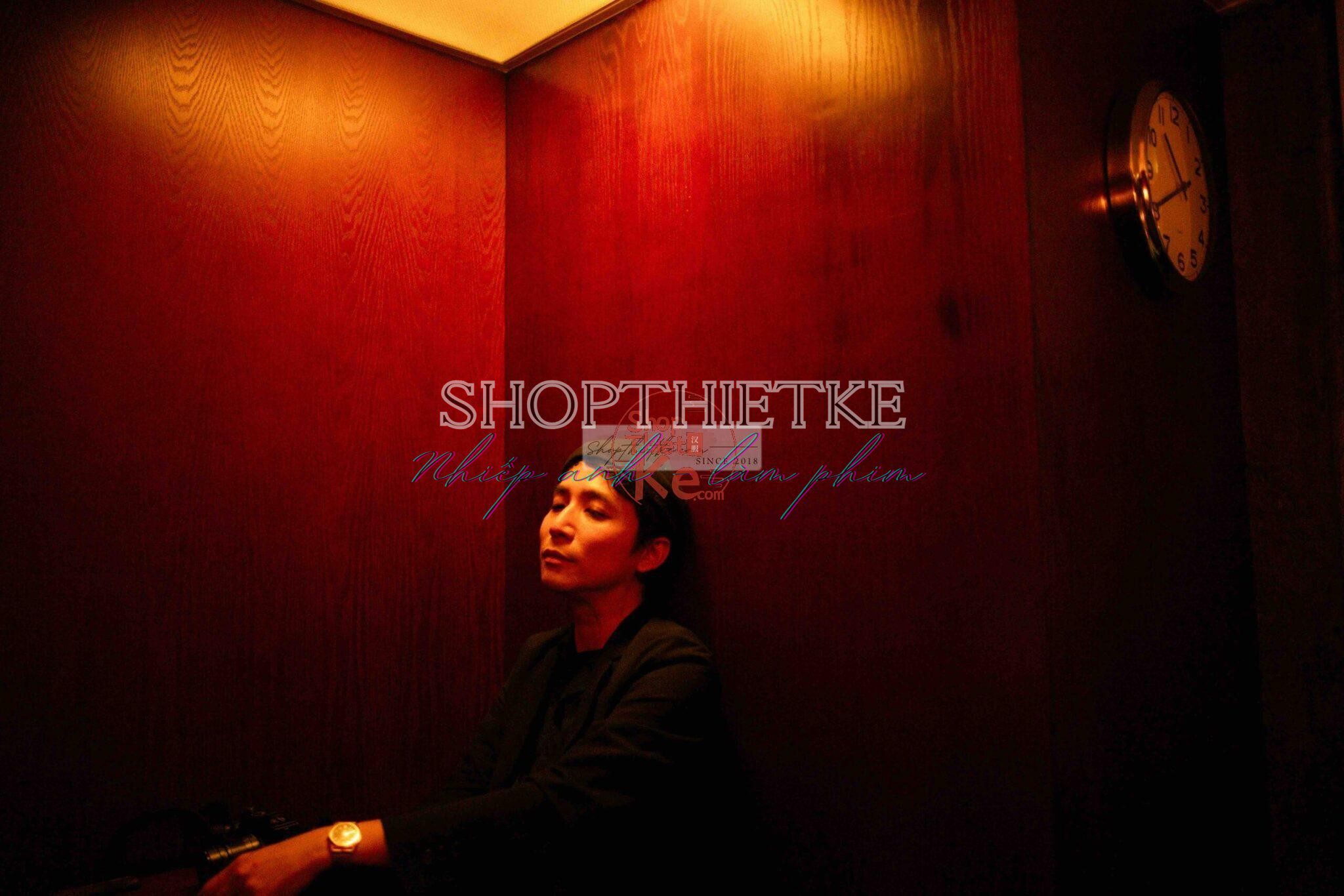 Preset Lightroom Điện Ảnh – Cảm Hứng Từ Wong Kar Wai, Kurosawa & Tarkovsky (XMP) 6 shopthietke com Preset sample 4 scaled