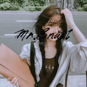 Bộ 5 Preset & LUTs Giả Lập Phim Polaroid – Hiệu Ứng Ảnh Cổ Điển (XMP/CUBE)