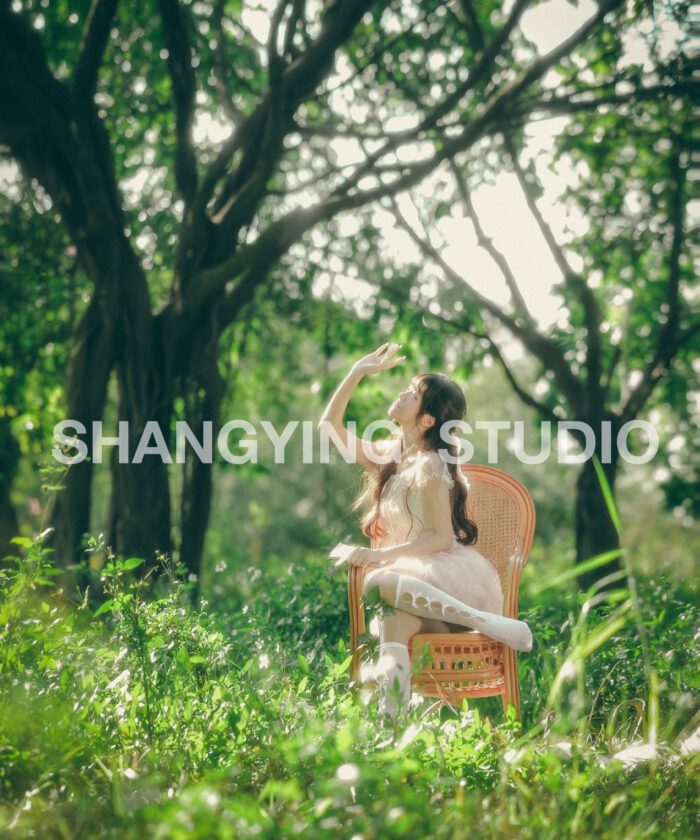 27 Preset & LUT "Forest Girl" – Tone Xanh Rừng, Nhẹ Nhàng & Cổ Điển (XMP/CUBE)