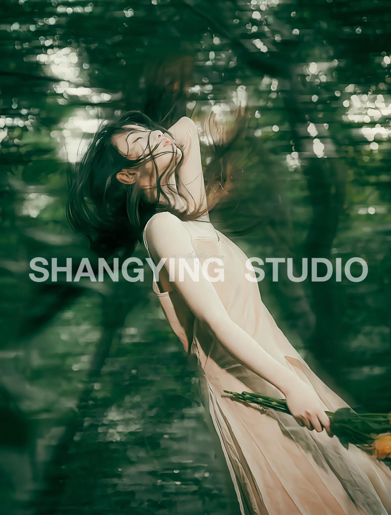 27 Preset & LUT "Forest Girl" – Tone Xanh Rừng, Nhẹ Nhàng & Cổ Điển (XMP/CUBE) 8 shopthietke com Shopthietke.com 363 scaled