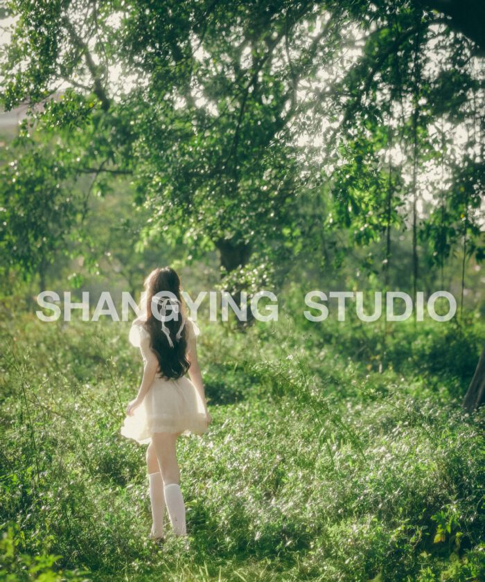 27 Preset & LUT "Forest Girl" – Tone Xanh Rừng, Nhẹ Nhàng & Cổ Điển (XMP/CUBE)