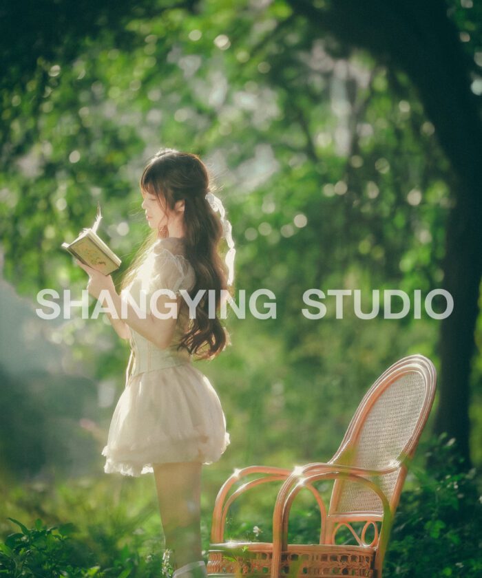 27 Preset & LUT "Forest Girl" – Tone Xanh Rừng, Nhẹ Nhàng & Cổ Điển (XMP/CUBE)