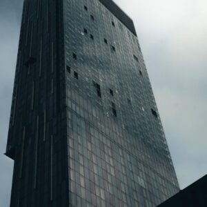 Blue Steele – Preset Cinematic Lạnh Đầy Cảm Xúc (XMP)