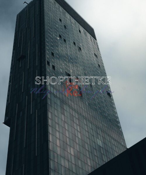 Blue Steele – Preset Cinematic Lạnh Đầy Cảm Xúc (XMP)