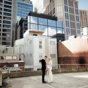 Bộ Màu Sáng & Tối Đa Dụng – 4 Preset Lightroom Cân Bằng Cảm Xúc & Ánh Sáng (XMP)