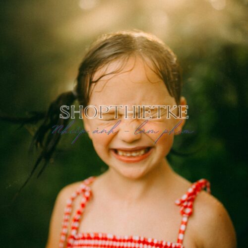 The ROOTS Pack Root + Bud: 13 Preset Lightroom Cho Phong Cách Retro 70s (XMP)