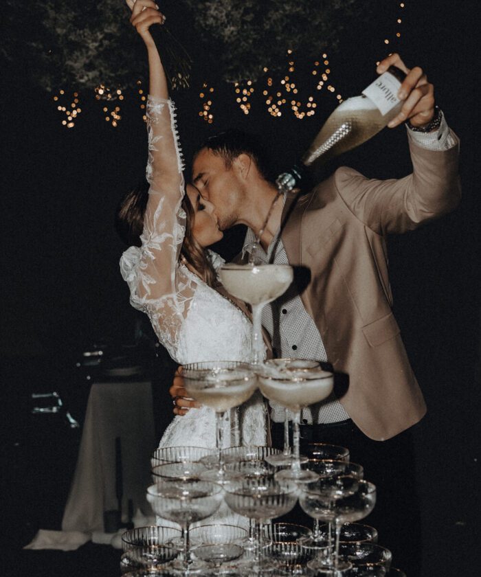 Vicky Baumann MUSE Vol. 1: Preset Lightroom Cho Tông Màu Nâu Đất Đẹp Mắt (XMP)