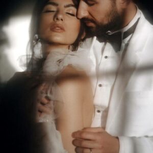 Vicky Baumann MUSE Vol. 1: Preset Lightroom Cho Tông Màu Nâu Đất Đẹp Mắt (XMP)