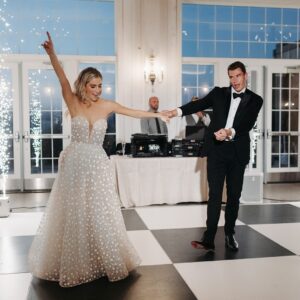 Janelle Elise Pack 02 – Bộ Preset Luxury Dành Cho Ảnh Cưới & Ảnh RAW (XMP)