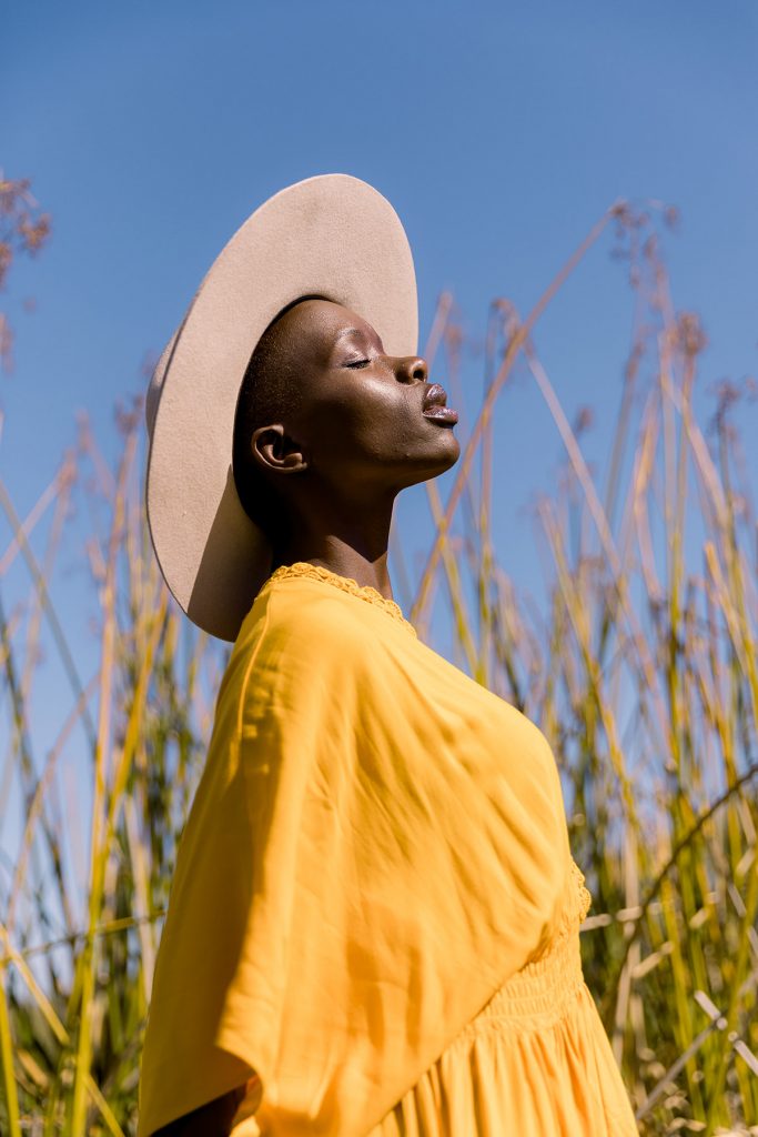 Trọn Bộ 12 Preset Lightroom "Aether" Từ Nhiếp Ảnh Gia Sotiris Tsakanikas (XMP) 87 56SuzyRaskin 683x1024 1