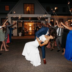 Janelle Elise Pack 02 – Bộ Preset Luxury Dành Cho Ảnh Cưới & Ảnh RAW (XMP)