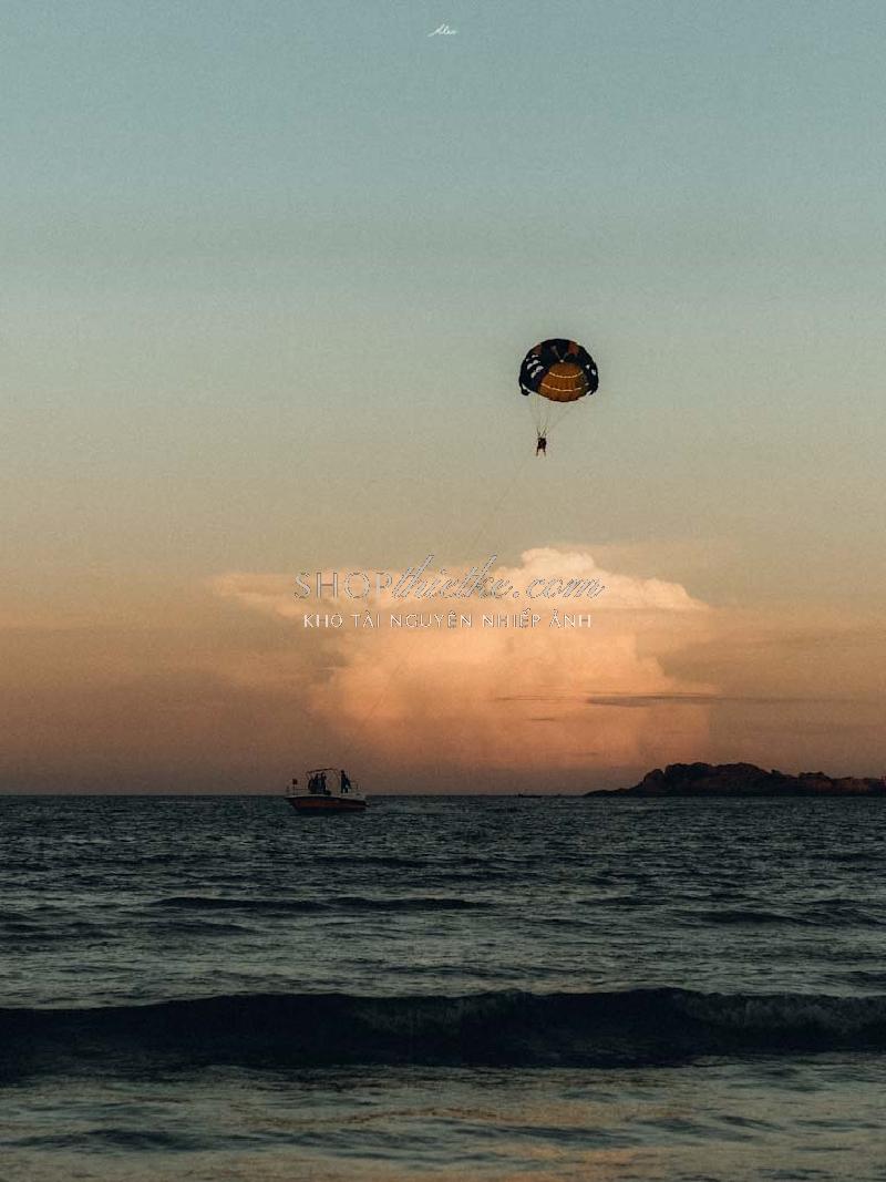 Bộ 94 Preset Presetszone 2025 - Giải Pháp Chỉnh Màu Đa Phong Cách Cho Mọi Thể Loại Ảnh (XMP/DNG/CUBE) 60 shopthietke com No23 DAY7