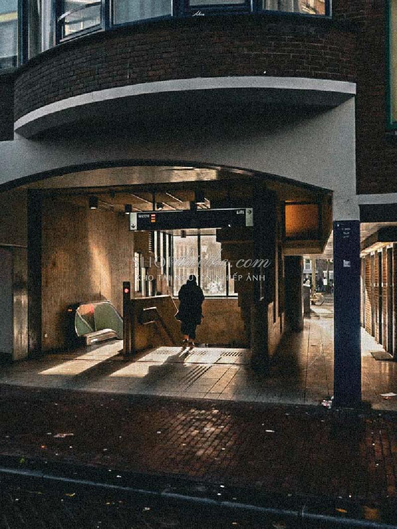 Bộ 94 Preset Presetszone 2025 - Giải Pháp Chỉnh Màu Đa Phong Cách Cho Mọi Thể Loại Ảnh (XMP/DNG/CUBE) 14 shopthietke com No3 METRO