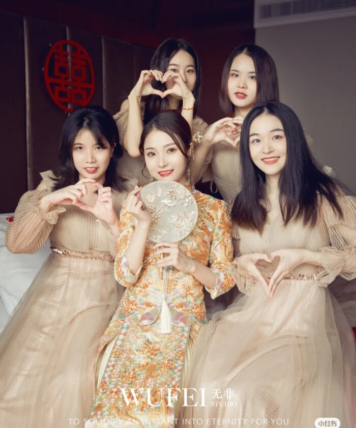 13 Preset Ảnh Cưới Dark Mood - Xu Hướng Xiaohongshu 2025 Đầy Tinh Tế (XMP/DNG/CUBE) 17 shopthietke com Shopthietke.com 13