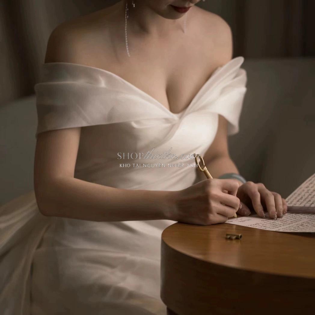 13 Preset Ảnh Cưới Dark Mood - Xu Hướng Xiaohongshu 2025 Đầy Tinh Tế (XMP/DNG/CUBE) 6 shopthietke com Shopthietke.com 6