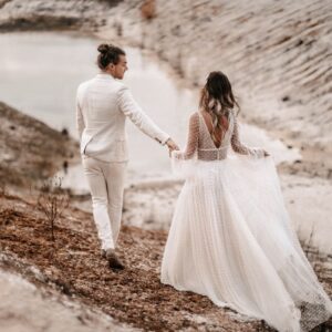 Preset AURA Vol 3 Lightroom Tông Màu Lấp Lánh Chuyên Nghiệp (XMP)