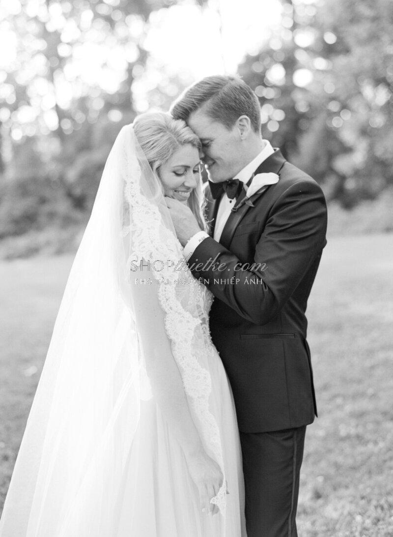 shopthietke com 2018 best film wedding photographer