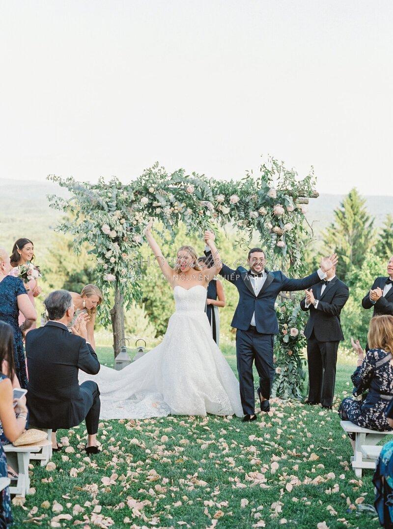 shopthietke com cedar lakes estate film wedding photographer