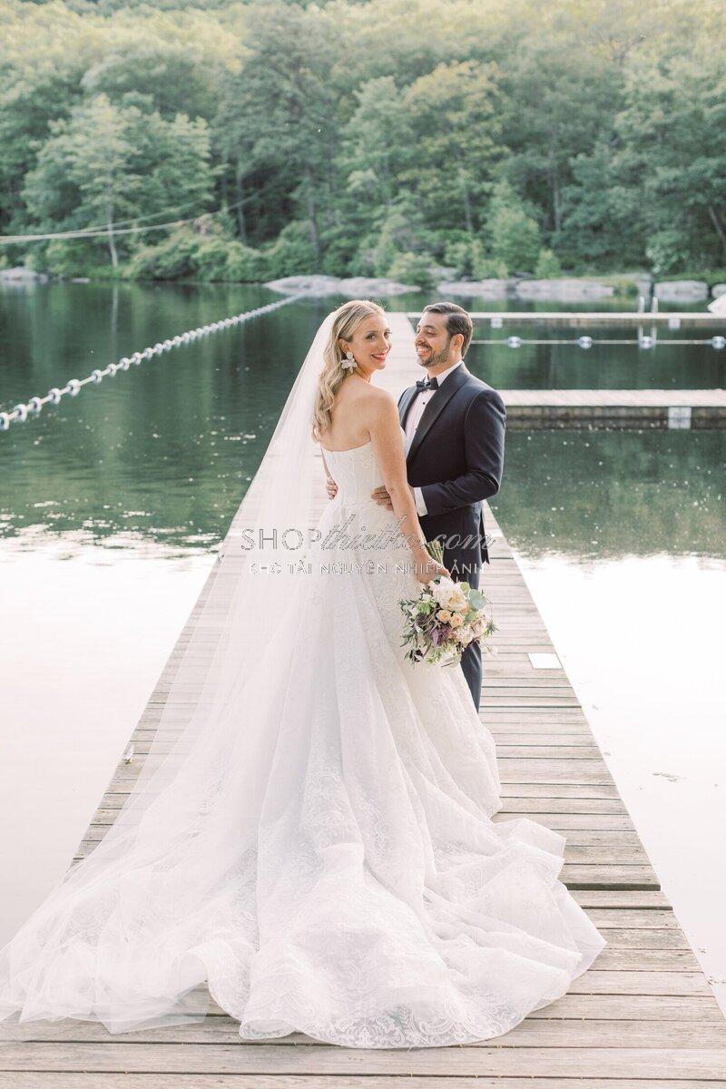 shopthietke com cedar lakes estate film wedding photographer