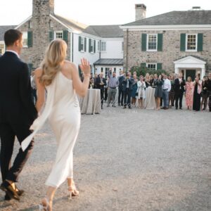 Bộ Preset Nhiếp Ảnh Chuyên Nghiệp 2025 – Tông Ấm, Trắng Sáng, Chuẩn Màu Studio (XMP)