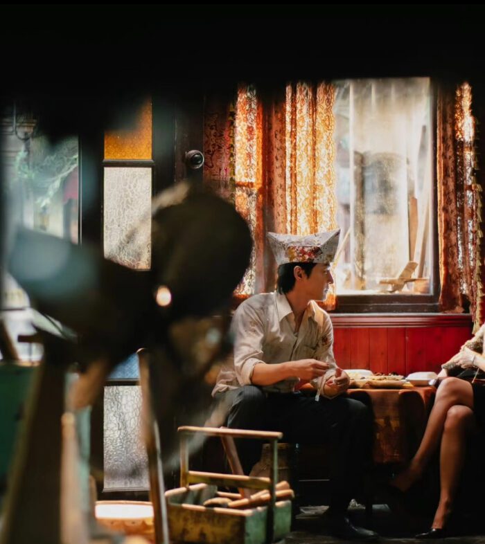 Preset & LUT Lấy Cảm Hứng Từ Bộ Phim "Phồn Hoa" – Màu Điện Ảnh Vương Gia Vệ Cho LR/PS/PR/DaVinci