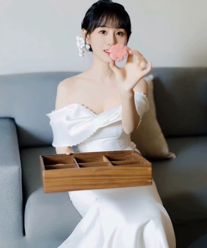 Bộ Preset Ảnh Cưới Từ Nhiếp ảnh gia Wu Mengli – Phong Cách Film Look Tinh Tế & Hiện Đại (XMP)