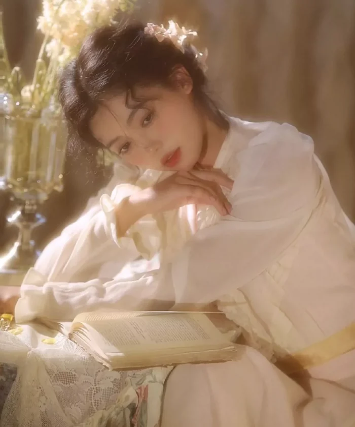 08 Preset Pháp cổ điển Baroque – Màu film retro siêu đẹp cho Lightroom & Photoshop (XMP/DNG/CUBE)