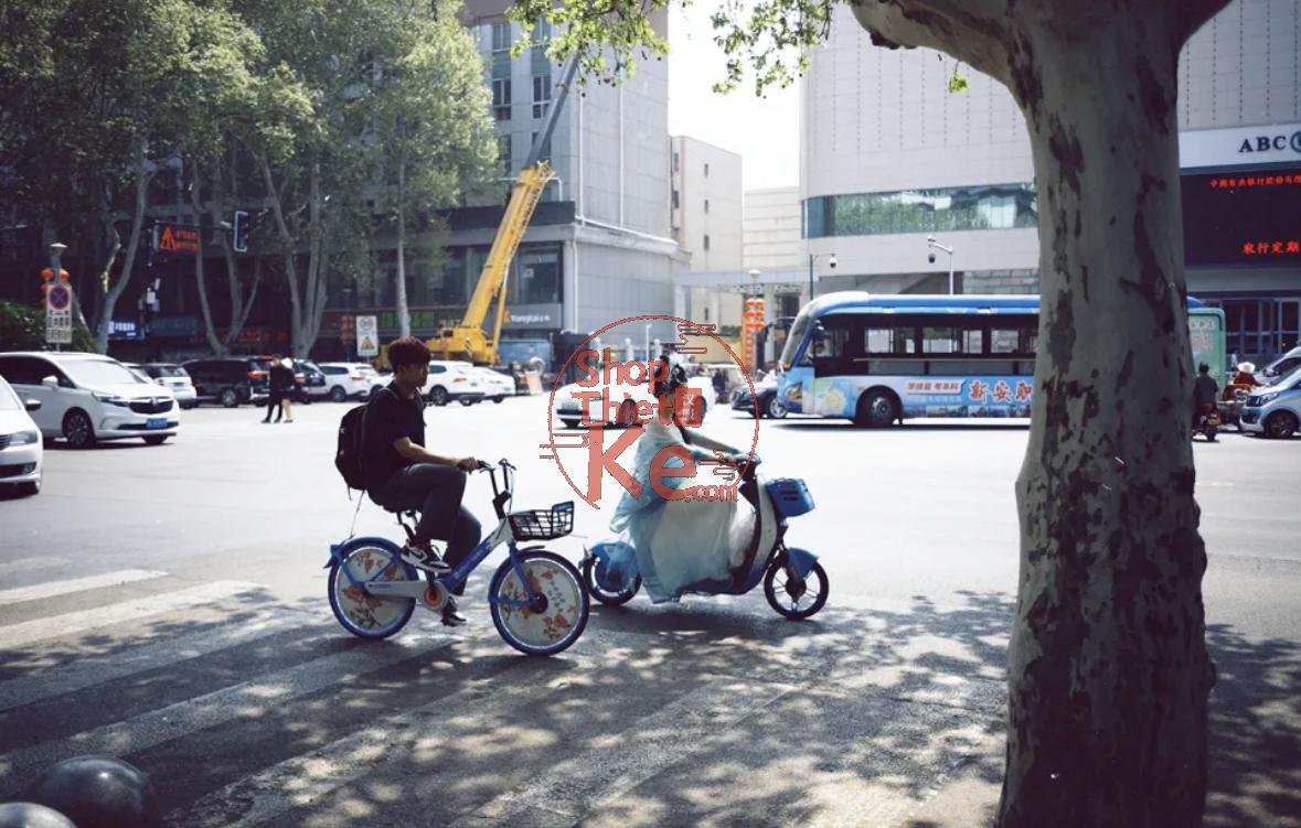 Kodak 5207 Film Simulation – Preset Giả Lập Màu Phim Kodak Vision3 250D (XMP/CUBE) 7 shopthietke com Shopthietke.com 159