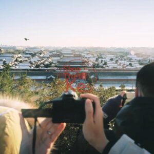 Preset Giả Lập Kodak Gold 200 SP3000 – Màu Phim Hoài Niệm Sắc Nét (XMP/CUBE)