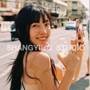 Bộ 29 Preset & LUT Phim Kodak Gold 200 Tông Ấm Cho Chân Dung & Street Style (XMP/DNG/CUBE)