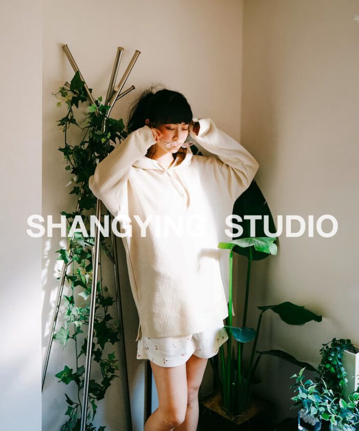 Bộ 29 Preset & LUT Phim Kodak Gold 200 Tông Ấm Cho Chân Dung & Street Style (XMP/DNG/CUBE) 29 shopthietke com Shopthietke.com 381