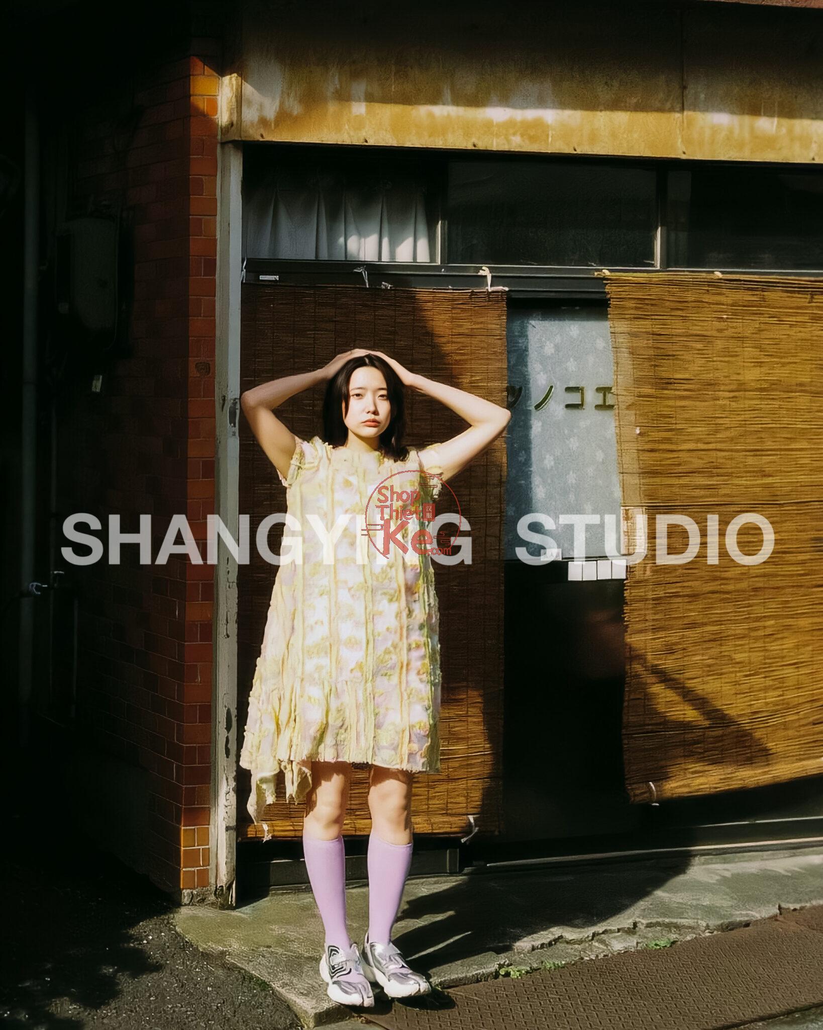 Bộ 29 Preset & LUT Phim Kodak Gold 200 Tông Ấm Cho Chân Dung & Street Style (XMP/DNG/CUBE) 4 shopthietke com Shopthietke.com 386 scaled