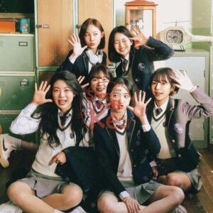 17 Preset Ảnh Tốt Nghiệp Trong Nhà – Màu Sáng Tự Nhiên, Cân Bằng Ánh Sáng (XMP/DNG/CUBE/COS)