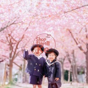 Sakura Film Preset Collection – 17 Tông Màu Phim Hồng Nhẹ Như Hoa Anh Đào (XMP/DNG/CUBE/COS)