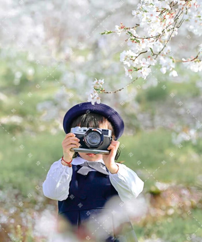 Sakura Film Preset Collection – 17 Tông Màu Phim Hồng Nhẹ Như Hoa Anh Đào (XMP/DNG/CUBE/COS)