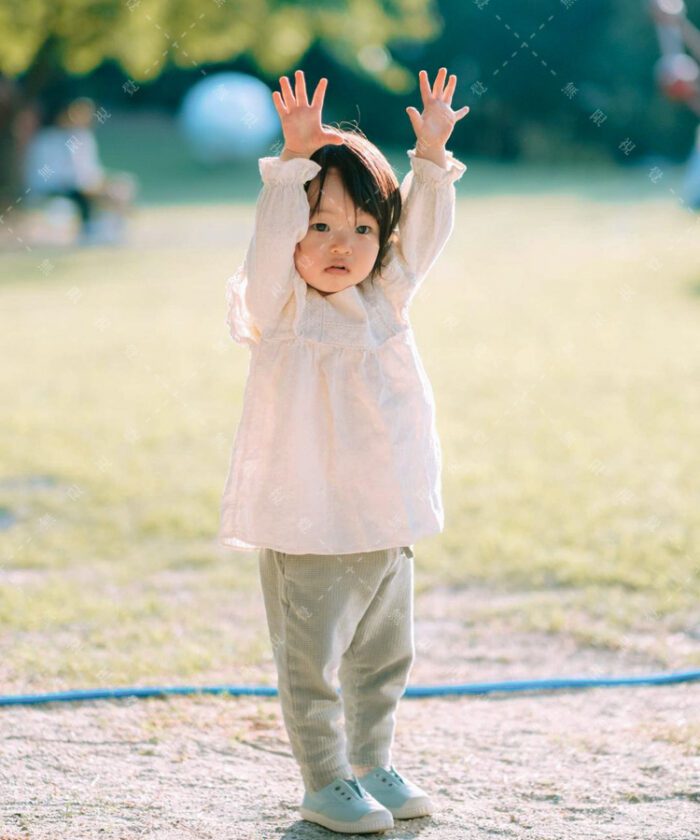 Outdoor Kids Preset – 16 Tông Màu Tươi Sáng Cho Ảnh Trẻ Em (XMP/DNG/CUBE/COS)