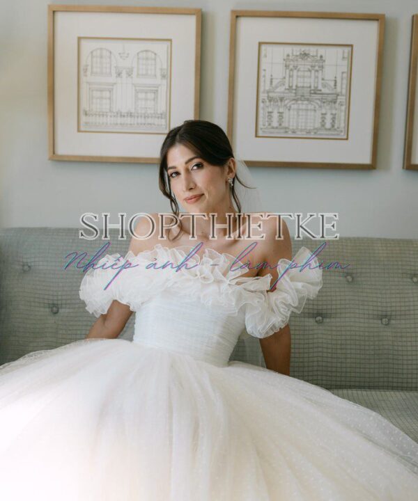 Preset Lightroom Hoàn Hảo Cho Ảnh Sạch, Sáng Và Đậm Chất Editorial (XMP/DNG)