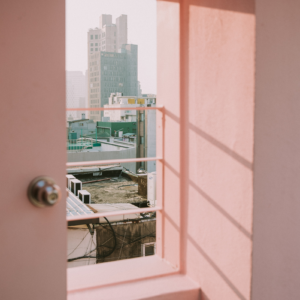 Bộ Preset Lightroom YK Cao Cấp – 15 Preset Màu & Trắng Đen Cho Mọi Điều Kiện Ánh Sáng (XMP)