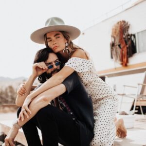 The Lightning Pack – Bộ Preset Lightroom Mạnh Mẽ, Sắc Nét Và Đậm Chất Điện Ảnh (XMP/Kèm Ảnh Gốc )