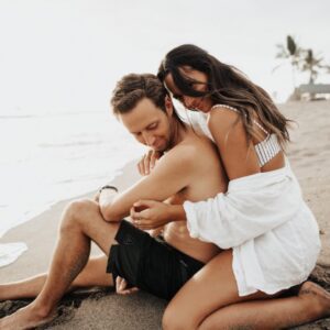 The Lightning Pack – Bộ Preset Lightroom Mạnh Mẽ, Sắc Nét Và Đậm Chất Điện Ảnh (XMP/Kèm Ảnh Gốc )