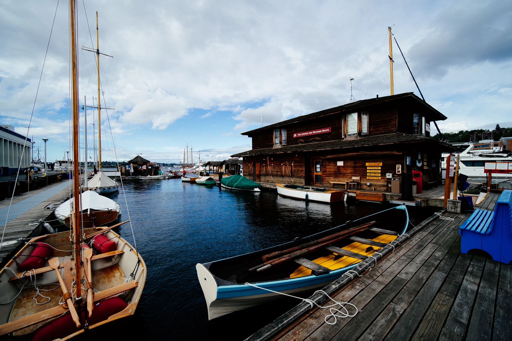 56 Preset Lightroom Hasselblad Blue × Kodak Gold – Tông Xanh Vàng Cao Cấp, Đậm Chất Điện Ảnh (XMP) 29 shopthietke com preset film 5