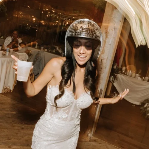 Bloom Preset Collection – Preset Lightroom Lãng Mạn, Nhẹ Nhàng & Vượt Thời Gian (XMP)