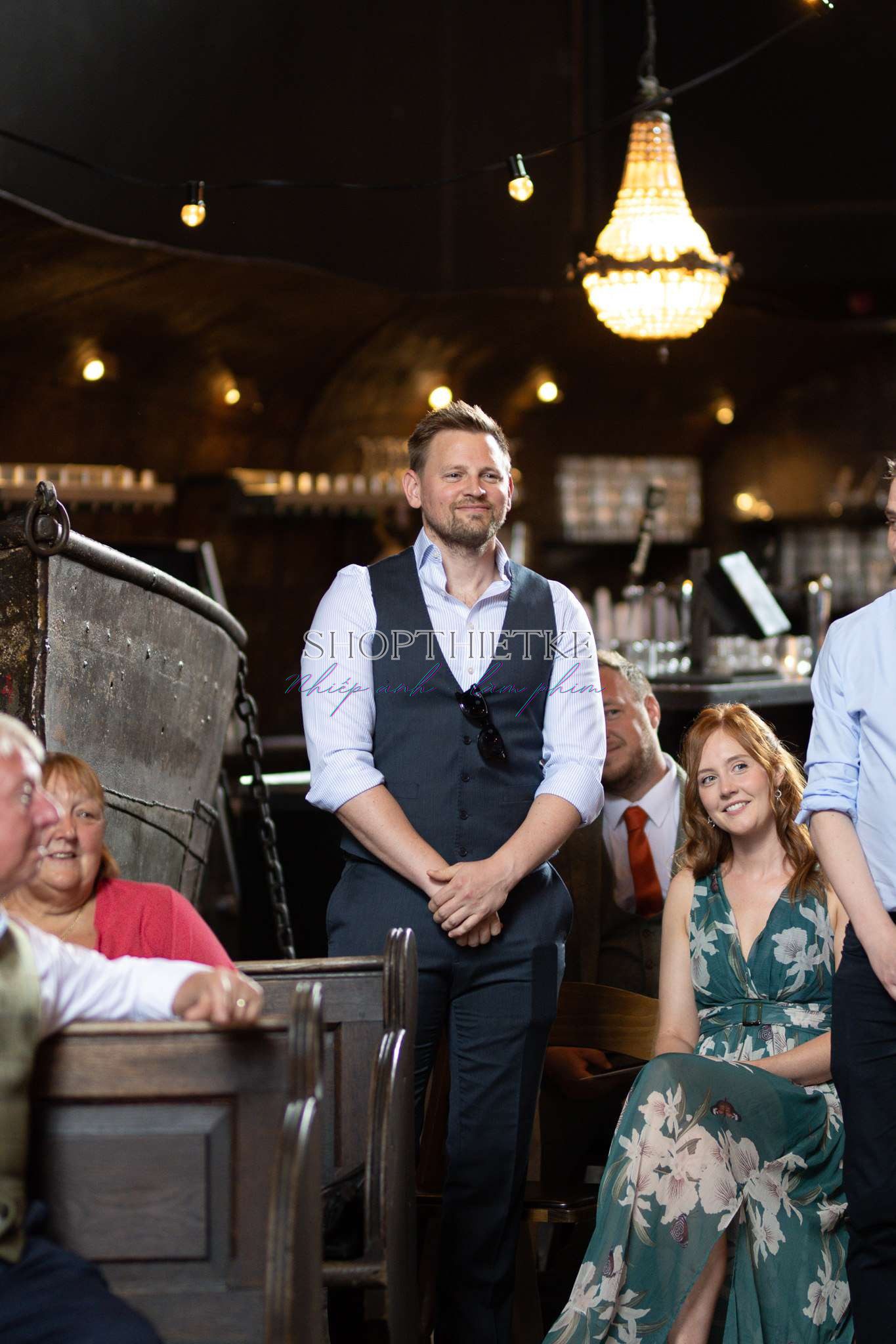 GOLD Presets – Bí Quyết Tạo Làn Da Ánh Vàng & Màu Sắc Rực Rỡ Hiện Đại (XMP/Video Hướng dẫn Việt Sub) 56 Before image