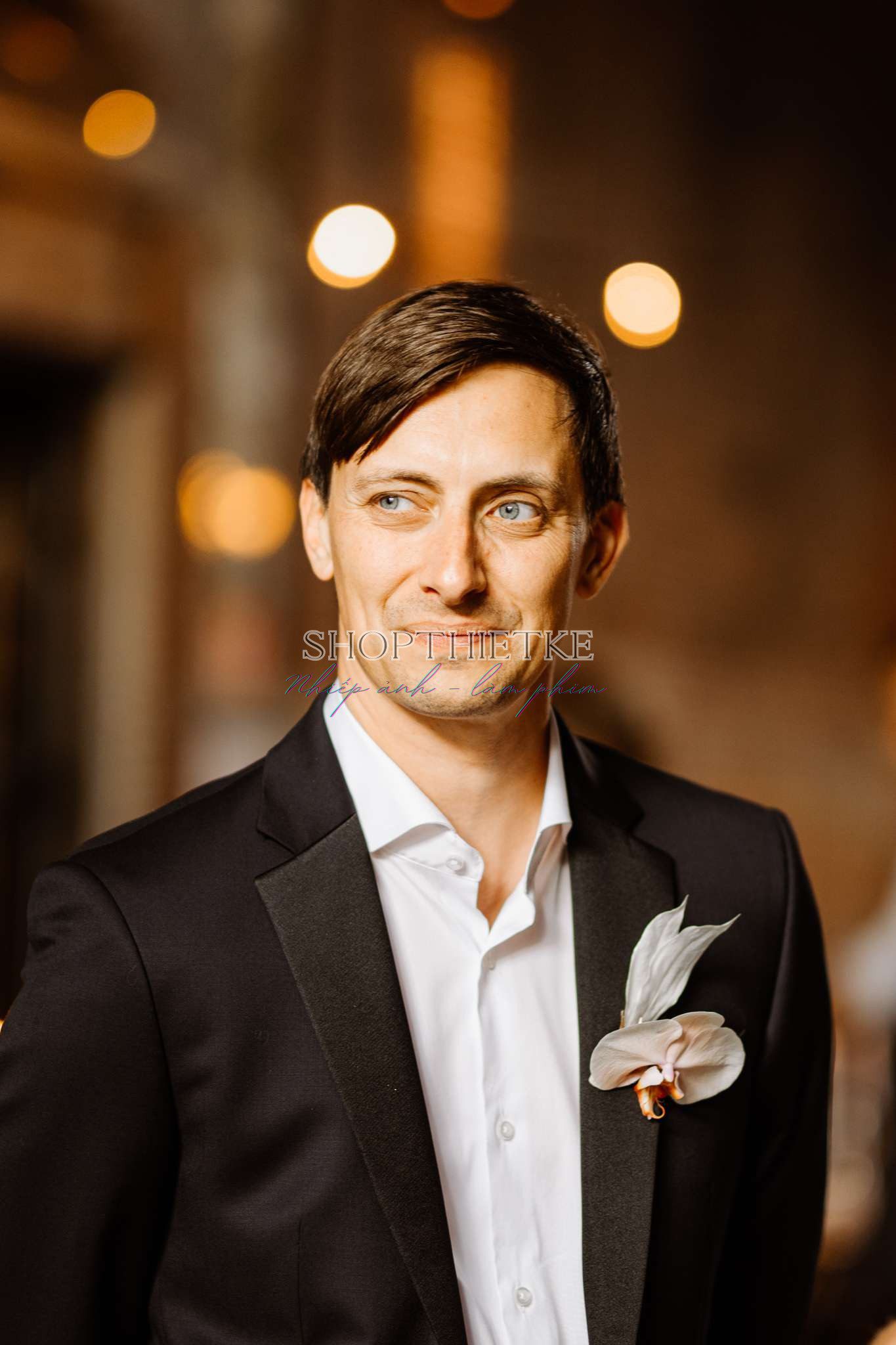 GOLD Presets – Bí Quyết Tạo Làn Da Ánh Vàng & Màu Sắc Rực Rỡ Hiện Đại (XMP/Video Hướng dẫn Việt Sub) 51 After image