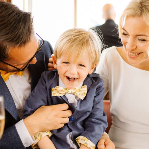 GOLD Presets – Bí Quyết Tạo Làn Da Ánh Vàng & Màu Sắc Rực Rỡ Hiện Đại (XMP/Video Hướng dẫn Việt Sub) 37 shopthietke com SYM9013 3